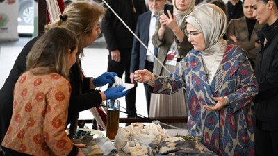 Emine Erdoğan Siirtli kadınlarla bir araya geldi: