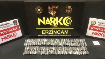 Erzincan'da midesi ve bağırsağında uyuşturucu kapsülleri bulunan İran uyruklu zanlı tutuklandı