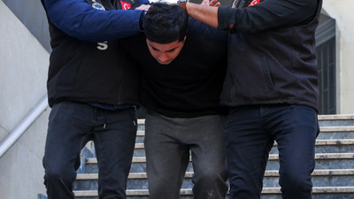Fatih'te 1 kişiyi öldürdüğü, 1 kişiyi yaraladığı iddia edilen zanlı yakalandı