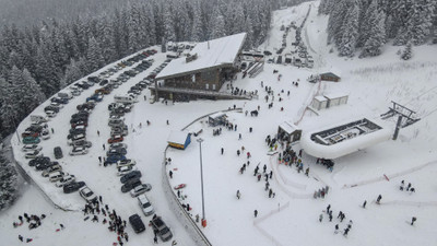 Ilgaz Dağı'ndaki Yurduntepe Kayak Merkezi'nde yarıyıl tatili yoğunluğu