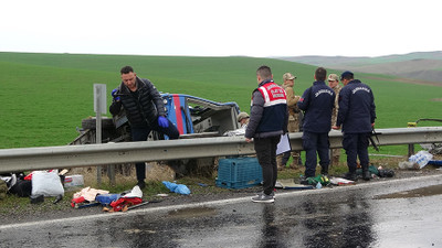 Cezaevi nakil aracı şarampole yuvarlandı: 20 yaralı