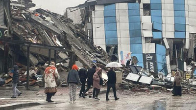 Depremde 72 kişiye mezar olan İsias Oteli davasında 2. gün
