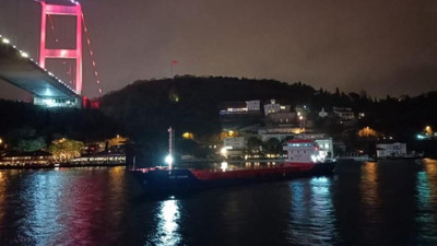 İstanbul Boğazı trafiğe kapatıldı