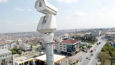 İtfaiyecilerden afet kameralarıyla "röntgen" skandalı: Ev ve otellerin yatak odalarını dikizlediler!