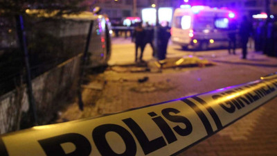 Film gibi cinayet! 10 yıllık sevgilisi davet etti: 14 yerinden bıçaklanarak öldürüldü!