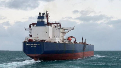 İran, Umman açıklarında petrol tankerine el koydu