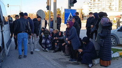 Afyonkarahisar’da işçi servisi tırla çarpıştı: 12 yaralı