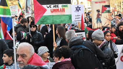 Berlin’de Filistin’e destek gösterisi düzenlendi