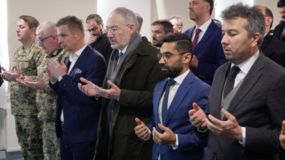 Bosna Hersek'te, Kahramanmaraş merkezli depremlerde hayatını kaybedenler törenle anıldı