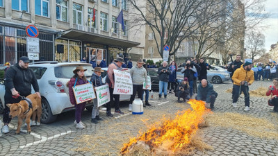 Bulgaristan’da çiftçiler protesto düzenledi