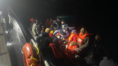 Çanakkale açıklarında 41 düzensiz göçmen yakalandı