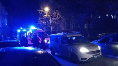 Çorum'da 2 kişi, kendilerinden para isteyen zanlılarca bıçakla yaralandı