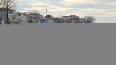 Düzce'de şubatta sıcak havayı fırsat bilenler sahile akın etti