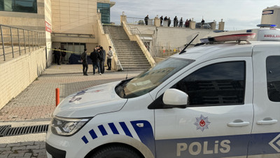 Elazığ'da fizyoterapi teknikeri kadın, çalıştığı hastane önünde eşi tarafından öldürüldü