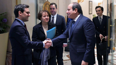 Fransa Dışişleri Bakanı Sejourne, Mısır Cumhurbaşkanı Sisi ile görüştü