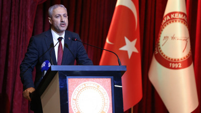 Hatay'da depremde hayatını kaybedenler anıldı