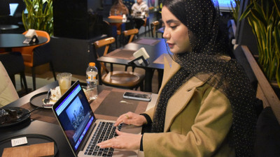 İranlı genç sinemacılar AA'nın "Yılın Kareleri" oylamasına katıldı