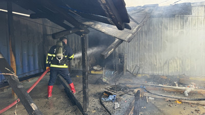 Kırklareli'nde fabrika inşaatındaki işçi konteynerinde çıkan yangın söndürüldü