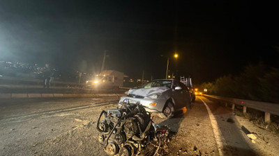 Kocaeli'de ağaca çarpan otomobildeki 5 kişi yaralandı