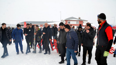 Muş'taki kayak merkezinde çocuklar için etkinlik düzenlendi