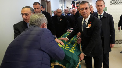 Özgür Özel, 24. Dönem Milletvekili Dinçer'in kayınpederinin cenaze törenine katıldı