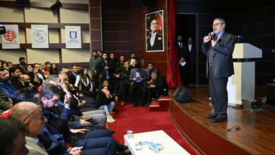 Prof. Dr. Naci Görür, Adıyaman'da "Depreme Dirençli Kentler Sempozyumu"nda konuştu: