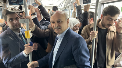 Saadet Partisi İBB Başkan adayı Aydın, metrobüs ve Marmaray'ı kullandı: