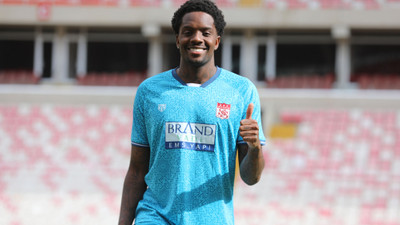 Sivasspor, Queensy Menig'i transfer etti