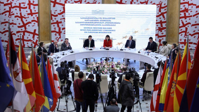 Tiflis'te Gürcistan ve Batı Balkan ülkelerinin ilk parlamentolar arası konferansı yapıldı