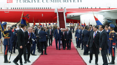 Resmi törenle karşılandı! Cumhurbaşkanı Erdoğan 12 yıl sonra Mısır’da