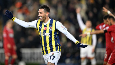 Fenerbahçe'ye İrfan Can Kahveci'den kötü haber