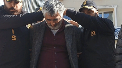 İmam nikahlı karısını ve 2 kızını öldüren saldırgan yakalandı! İfadesi pes dedirtti  'uzaylılar öldürdü'