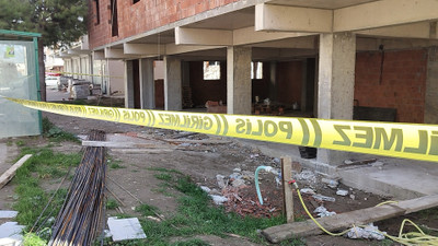 İnşaat demirlerindeki yüksek gerilime kapıldı: Ağır yaralandı!