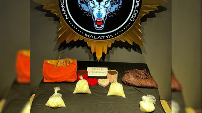 Kadın yolcu 3 kilo uyuşturucuyla yakalandı