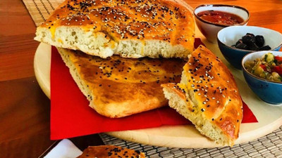 Evde kolay Ramazan pidesi nasıl yapılır? Ev yapımı ramazan pidesi tarifi, en kolay ve lezzetli ramazan pidesi tarifi...