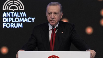 Cumhurbaşkanı Erdoğan dünyaya seslendi: İsrail'in sivilleri vurması alçakça ve barbarca!