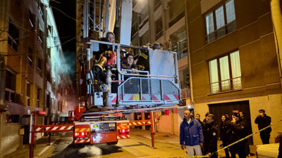 Eskişehir'de apartman garajında yangın: 30 kişi dumandan etkilendi