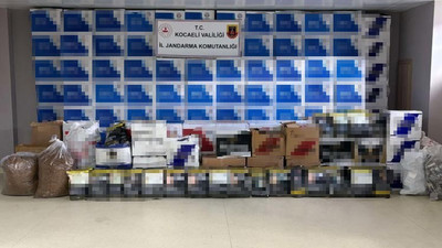 Jandarmadan 8 noktaya operasyon! Yüz binlercesi ele geçirildi