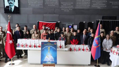 Jandarmadan kitapseverlere 5 bin kitap armağan