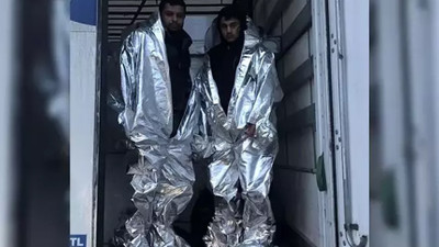 Bunlar da alüminyum folyolu kaçak göçmenler! Kıskıvrak yakalandılar