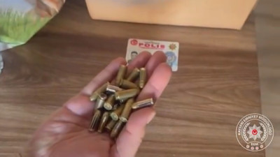 Suç makinası yakayı ele verdi! Sahte polis kimliği kullandığı ortaya çıktı