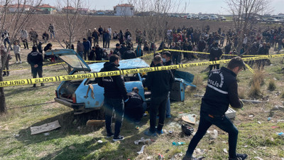 Konya’da otomobil durağa daldı: 4 ölü!