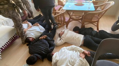 Mersin’de “Mahzen-4" operasyonu: 'Süleler' suç örgütü çökertildi