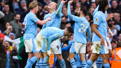 Manchester derbisi City'nin