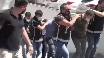 İş insanı polis koruması alabilmek için arabasını kurşunlatmıştı! Şimdi de haberlerine erişim engeli getirtti