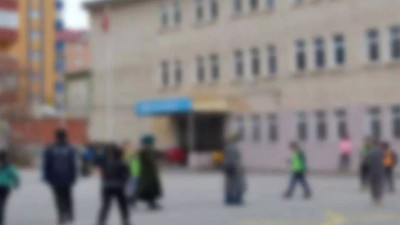 Okul çıkışı dehşet! İki ortaokul öğrencisi birbirini bıçakladı