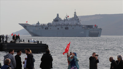 TCG Anadolu, 18 Mart törenleri için Çanakkale Boğazı’nda