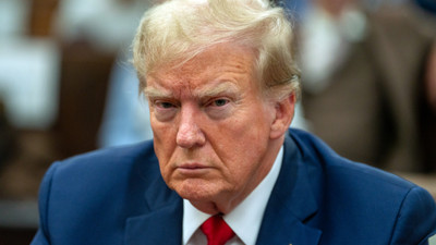 Trump’ın rüşvet davasında yeni gelişme: ‘Sus payı’na nispet yasak