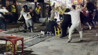 Göztepe kutlamalarında taraftar ve esnaf arasında kavga!