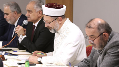 Diyanet İşleri Başkanı Erbaş, Filistin direnişine dikkati çekti: Özgürlüğü bütün dünyaya canlarıyla tanıttılar